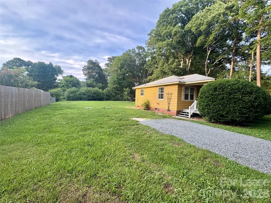 2800 Matoka Trail Matthews NC 28104