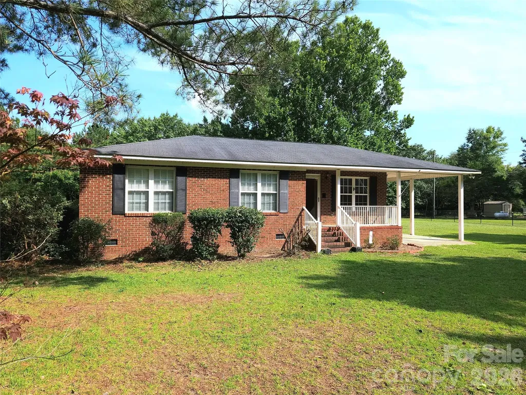 1617 Shampy Drive Hartsville SC 29550
