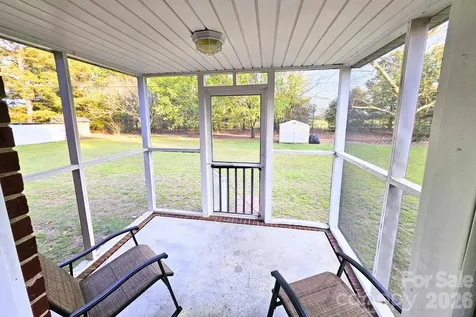 1617 Shampy Drive Hartsville SC 29550