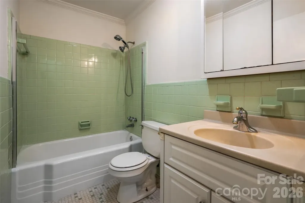 52 Blake Drive Arden NC 28704