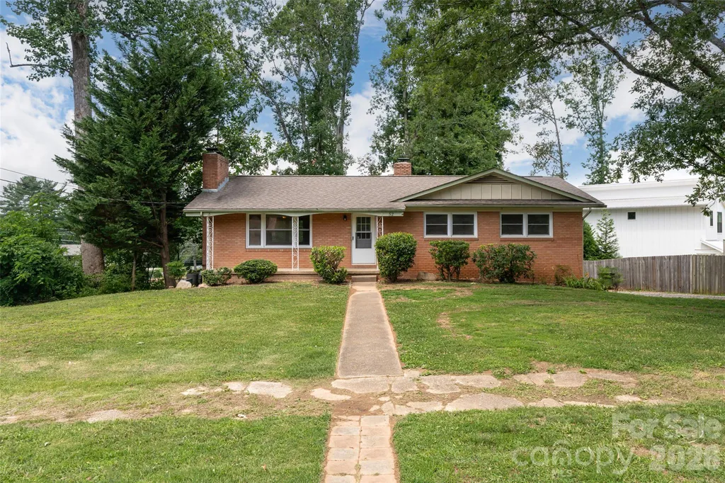 52 Blake Drive Arden NC 28704