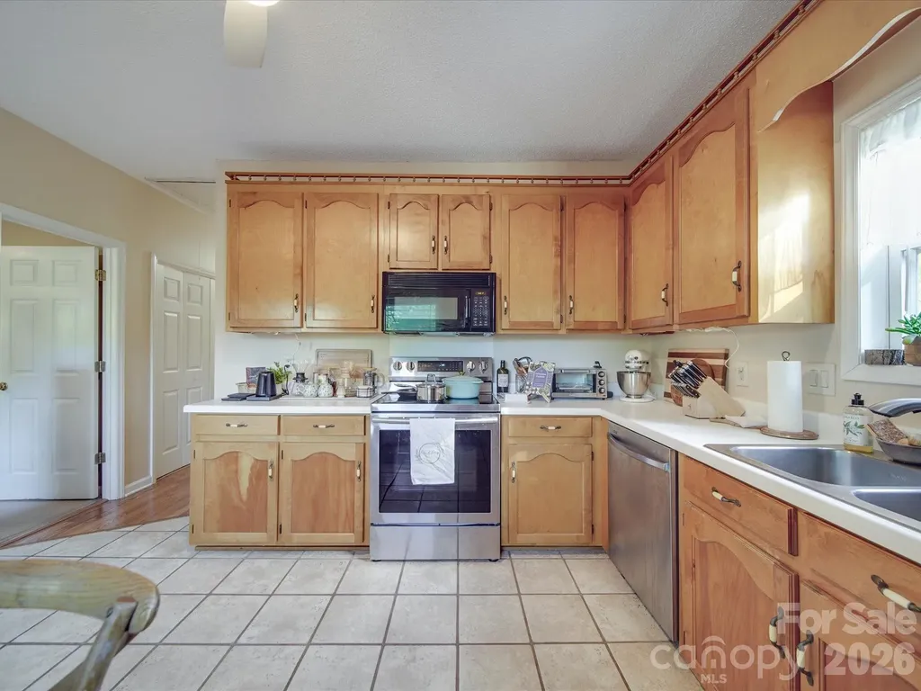 215 6th Street Belmont NC 28012