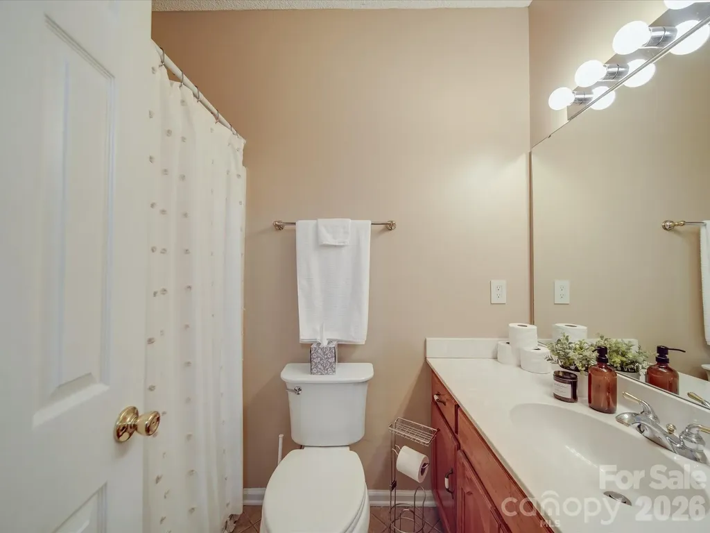 215 6th Street Belmont NC 28012