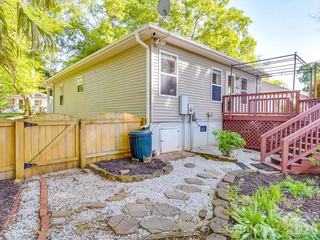 215 6th Street Belmont NC 28012