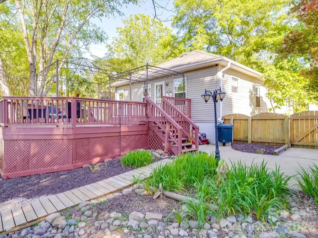 215 6th Street Belmont NC 28012
