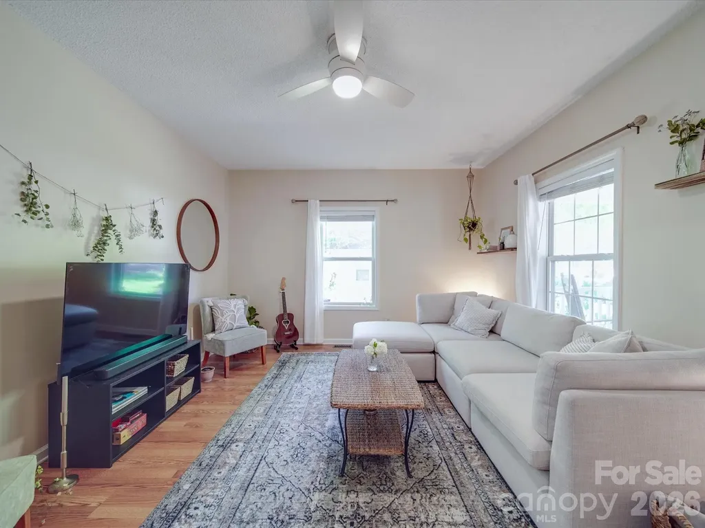 215 6th Street Belmont NC 28012