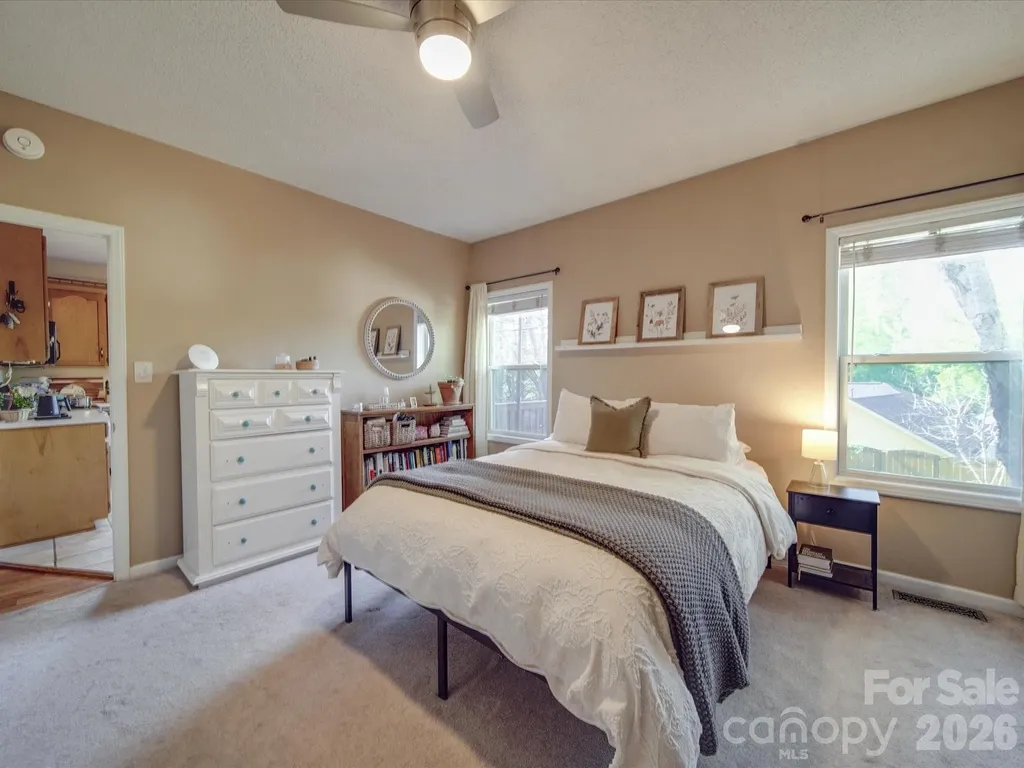 215 6th Street Belmont NC 28012