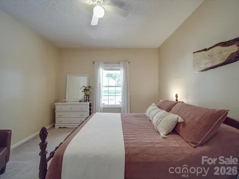 215 6th Street Belmont NC 28012