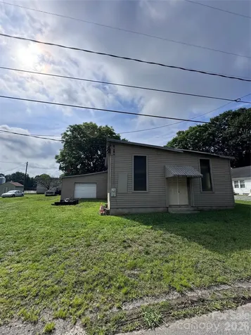 206 9th Street Belmont NC 28012