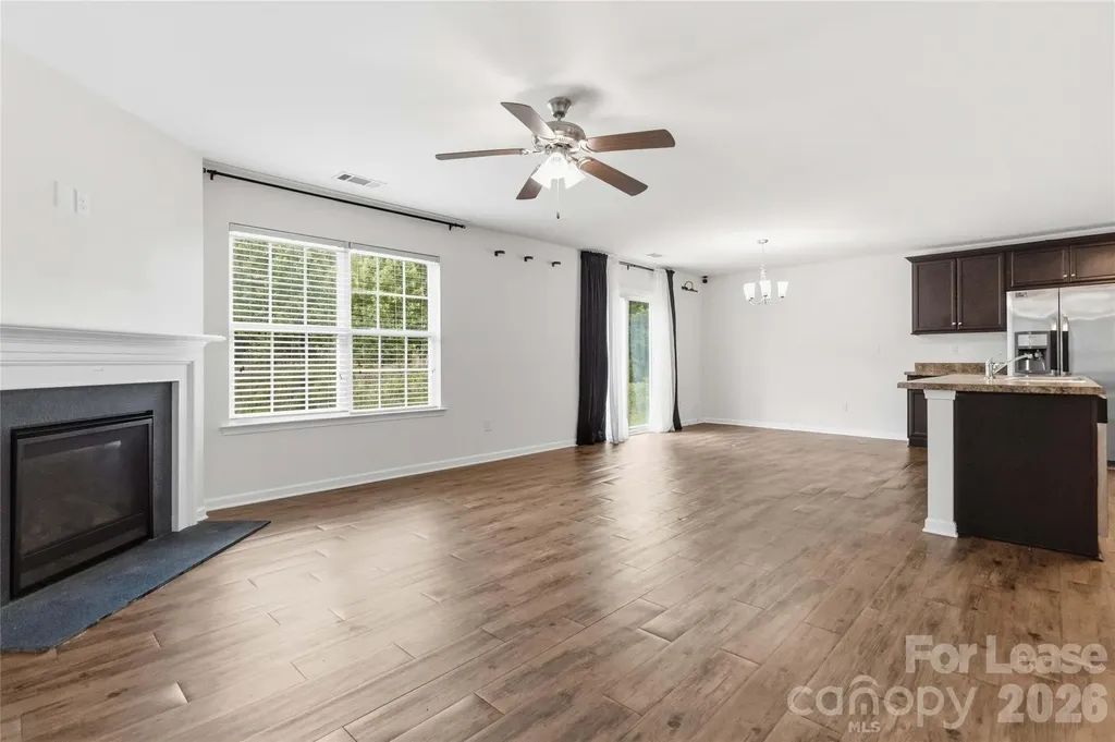 8705 Longnor Street Charlotte NC 28214