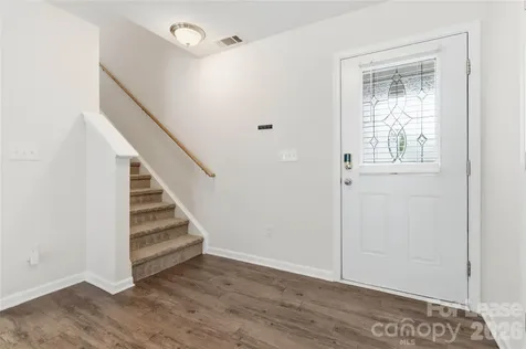8705 Longnor Street Charlotte NC 28214