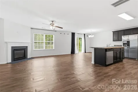 8705 Longnor Street Charlotte NC 28214