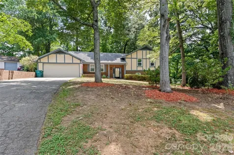 1106 Kelwyn Lane Lewisville NC 27023
