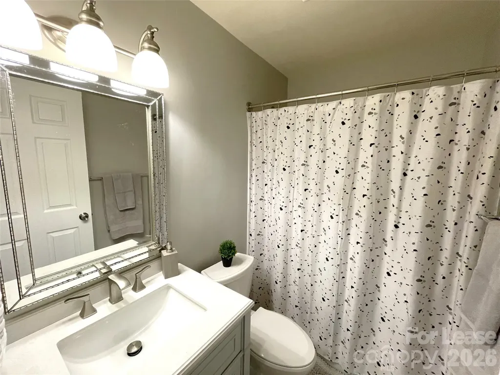 19831 Henderson Road Cornelius NC 28031