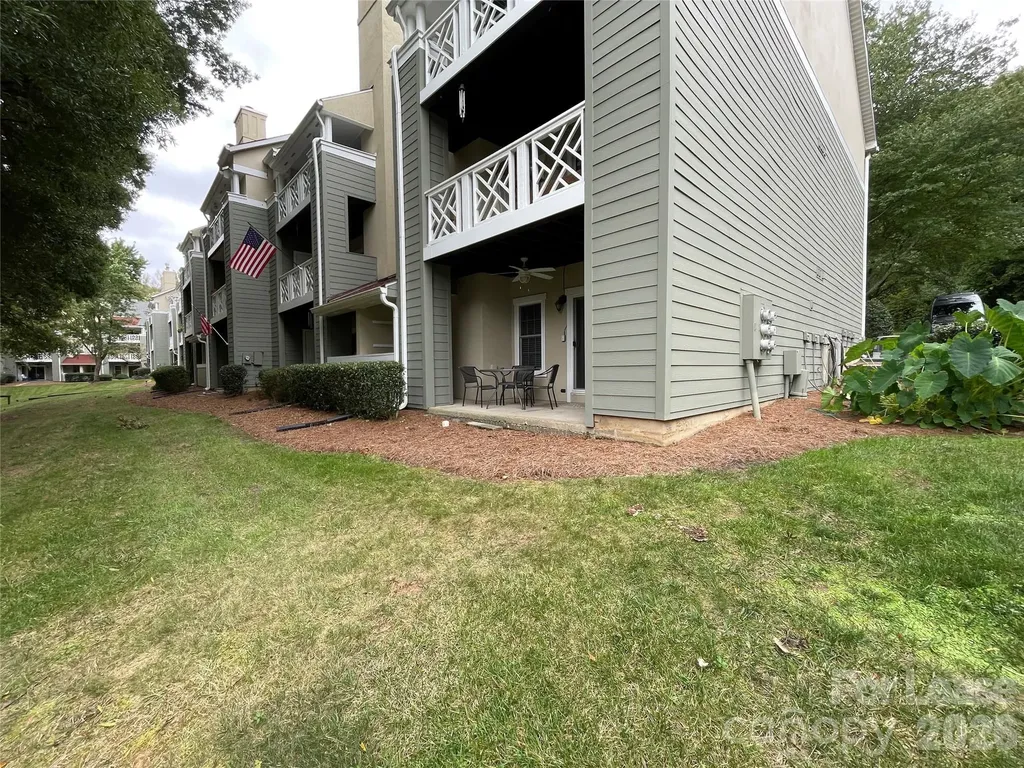 19831 Henderson Road Cornelius NC 28031