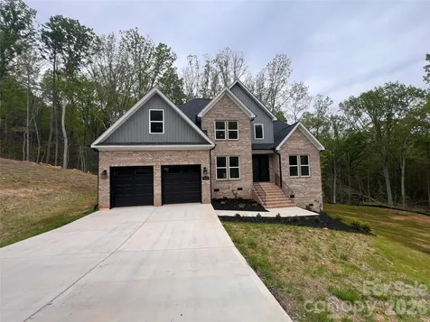 236 Mark Ryan Lane Dallas NC 28034