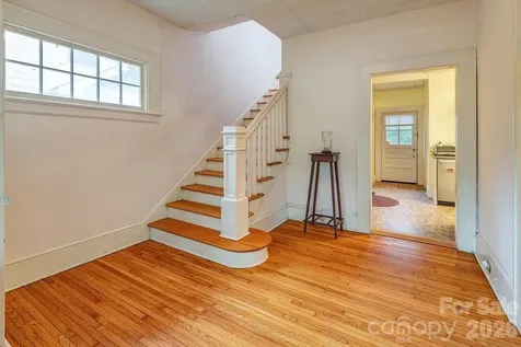 133 Westwood Place Asheville NC 28806