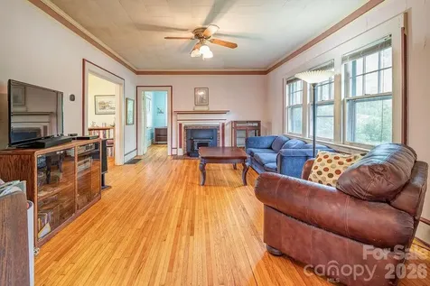 133 Westwood Place Asheville NC 28806