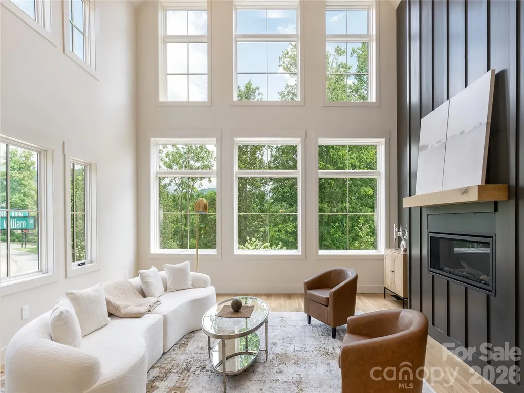11 Magnolia View Trail Asheville NC 28804