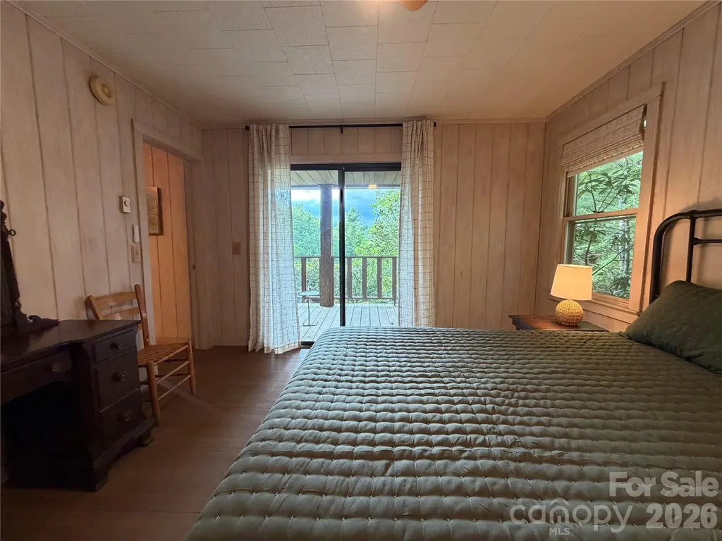 225 High Ridge Road Little Switzerland NC 28749