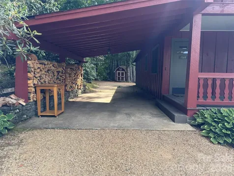 225 High Ridge Road Little Switzerland NC 28749