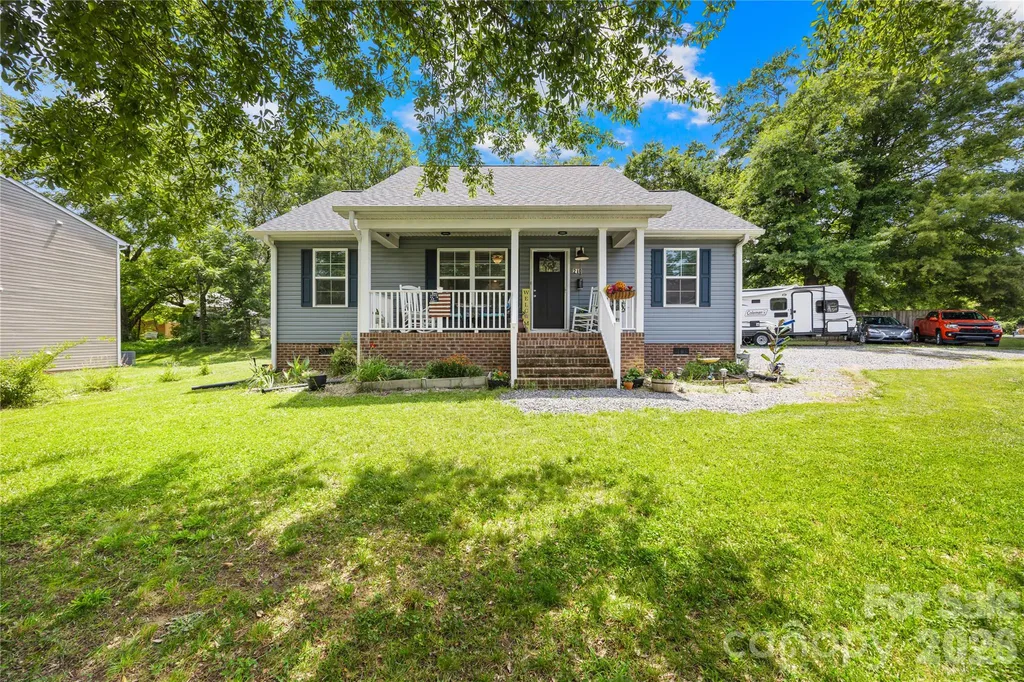 210 E 6th Street Cherryville NC 28021