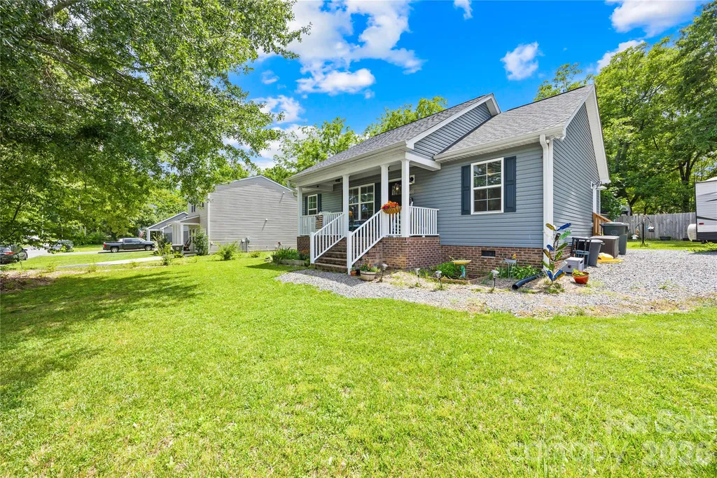 210 E 6th Street Cherryville NC 28021