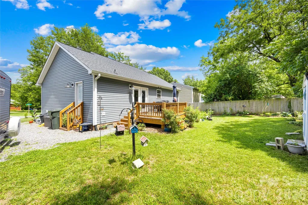 210 E 6th Street Cherryville NC 28021