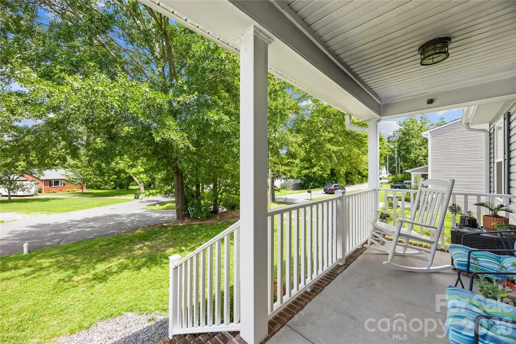 210 E 6th Street Cherryville NC 28021