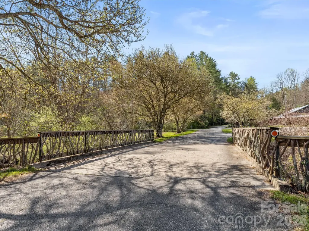 Tbd White Oak Terrace Brevard NC 28712