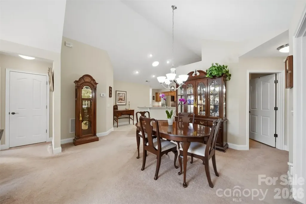 808-C Wynnshire Drive Hickory NC 28601