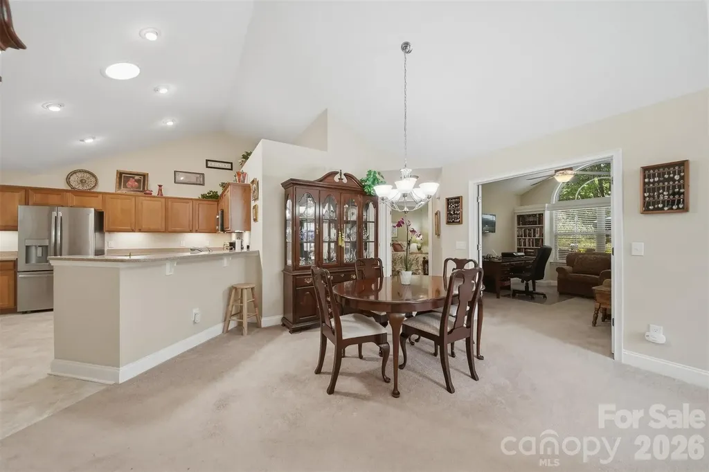 808-C Wynnshire Drive Hickory NC 28601