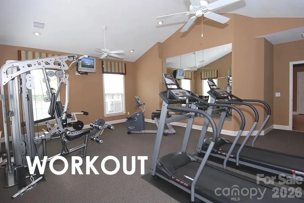 808-C Wynnshire Drive Hickory NC 28601
