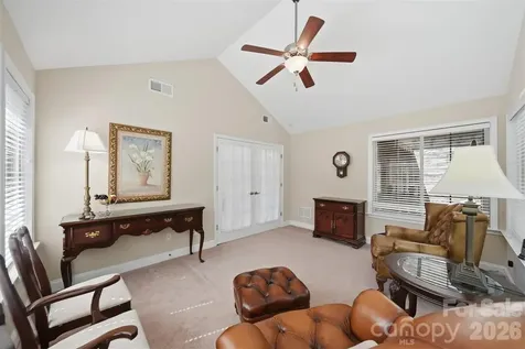 808-C Wynnshire Drive Hickory NC 28601