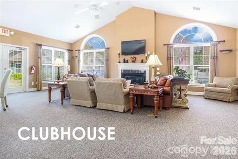 808-C Wynnshire Drive Hickory NC 28601