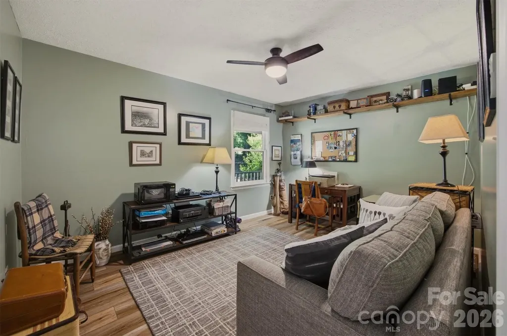 104 Oakwood Drive Morganton NC 28655