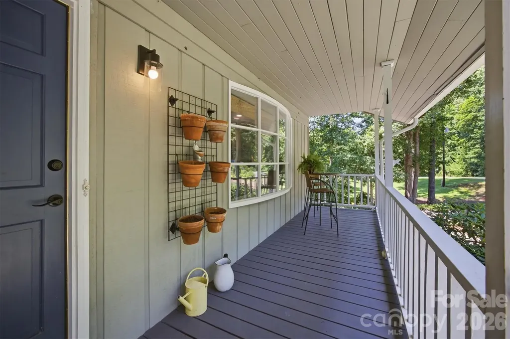 104 Oakwood Drive Morganton NC 28655