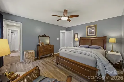 104 Oakwood Drive Morganton NC 28655