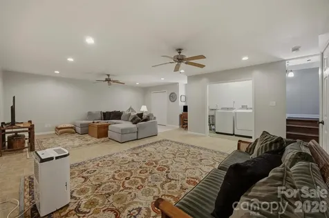 104 Oakwood Drive Morganton NC 28655