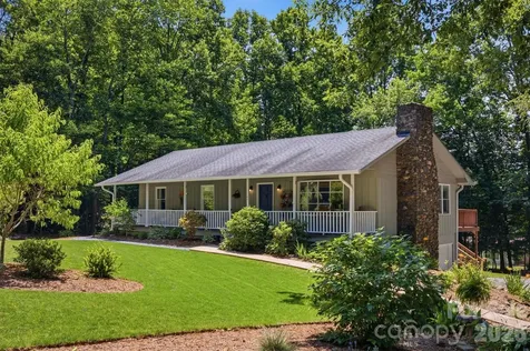 104 Oakwood Drive Morganton NC 28655