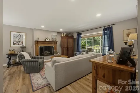 104 Oakwood Drive Morganton NC 28655