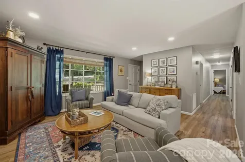 104 Oakwood Drive Morganton NC 28655