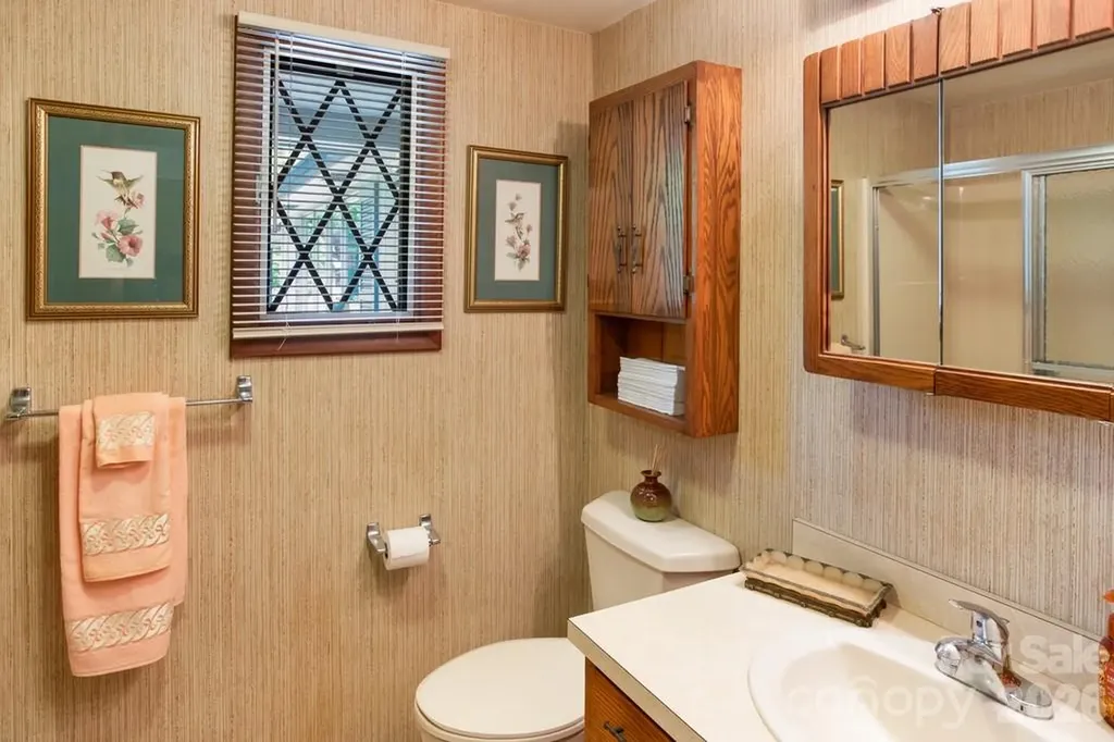 293 Dillardtown Road Sylva NC 28779