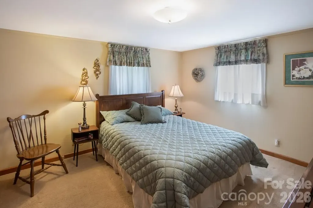 293 Dillardtown Road Sylva NC 28779
