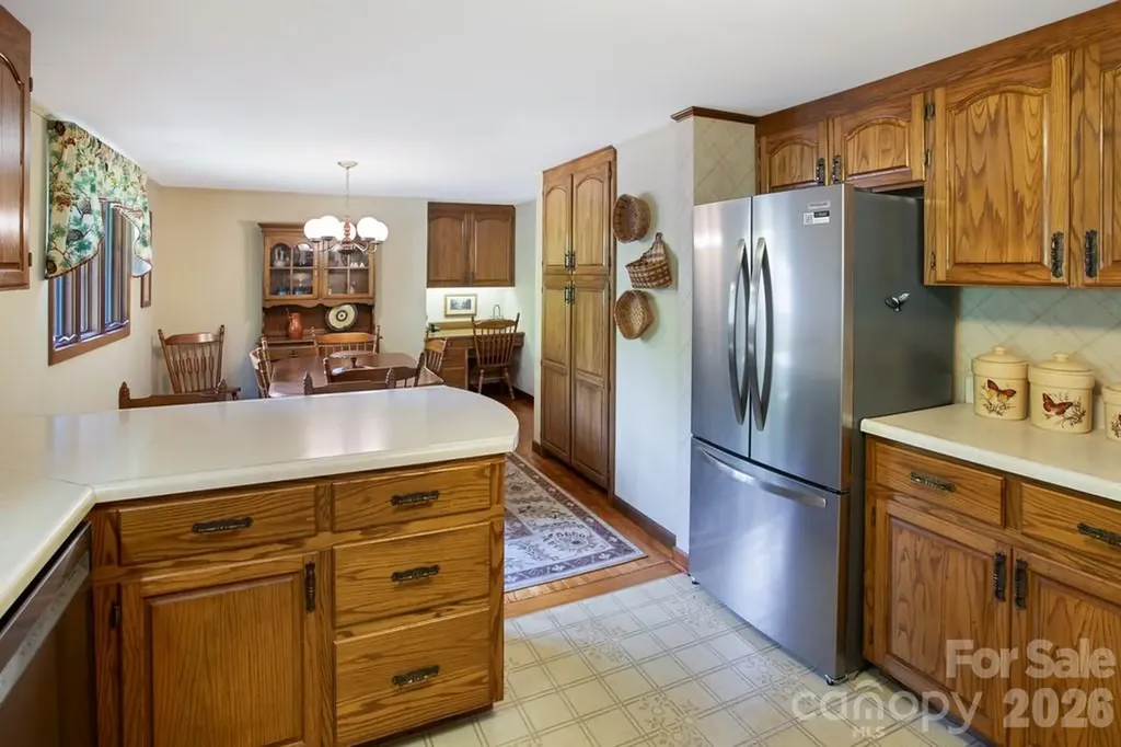 293 Dillardtown Road Sylva NC 28779