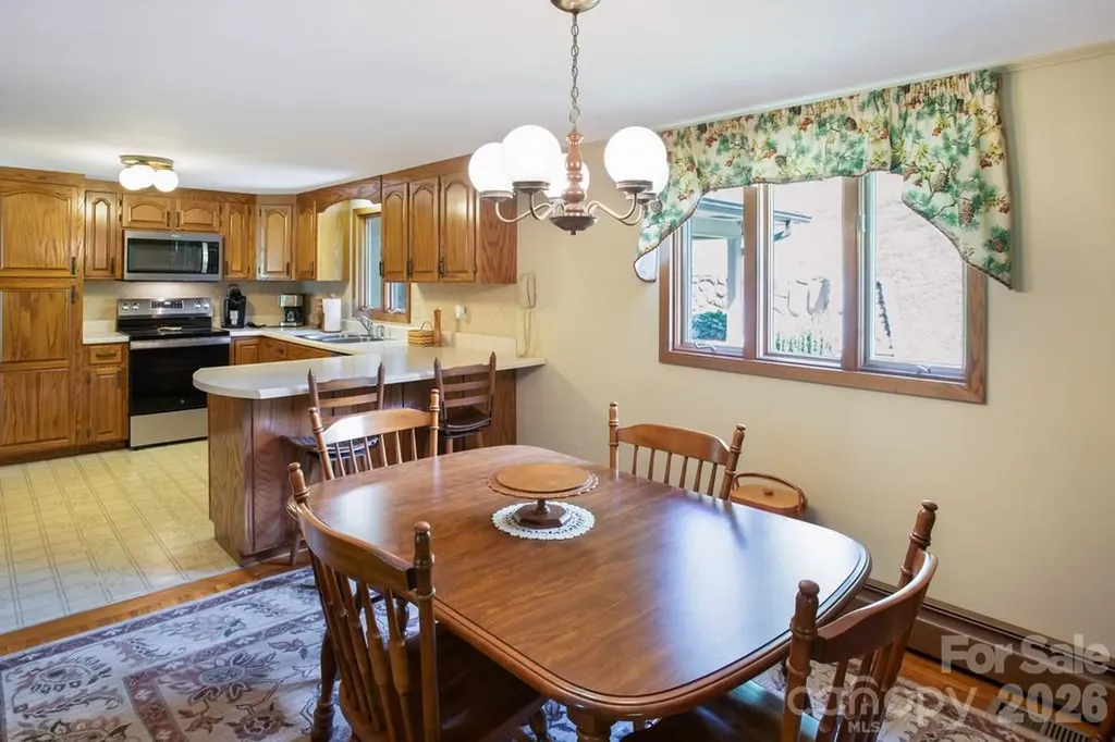 293 Dillardtown Road Sylva NC 28779