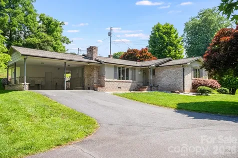 293 Dillardtown Road Sylva NC 28779