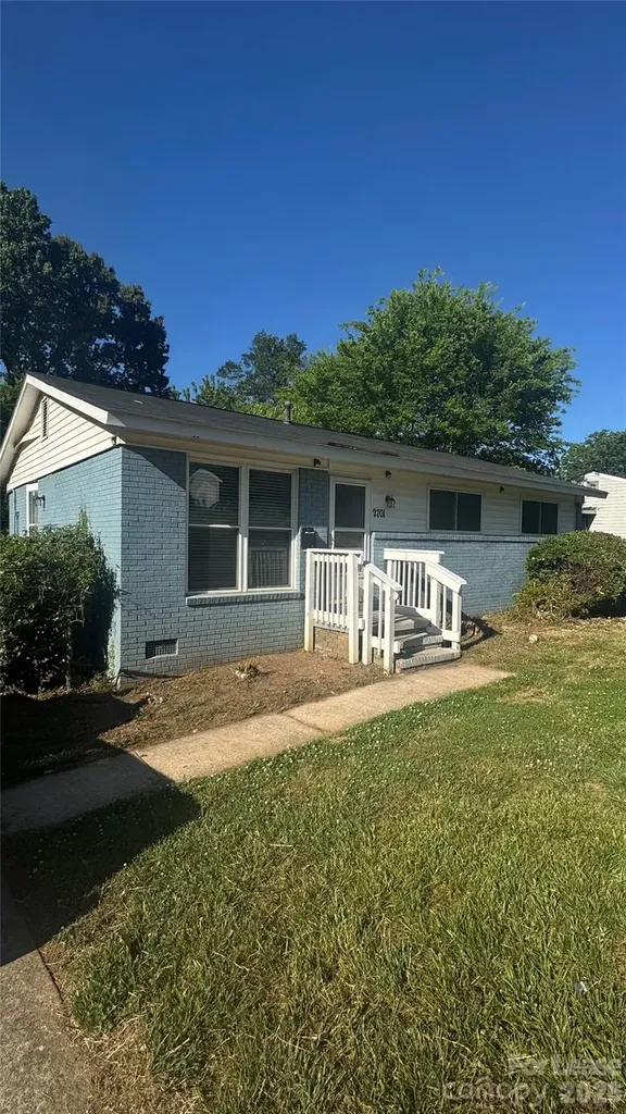 2701 Abelwood Road Charlotte NC 28216