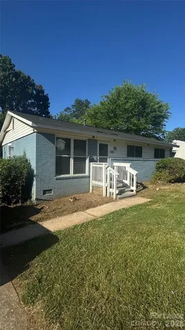 2701 Abelwood Road Charlotte NC 28216