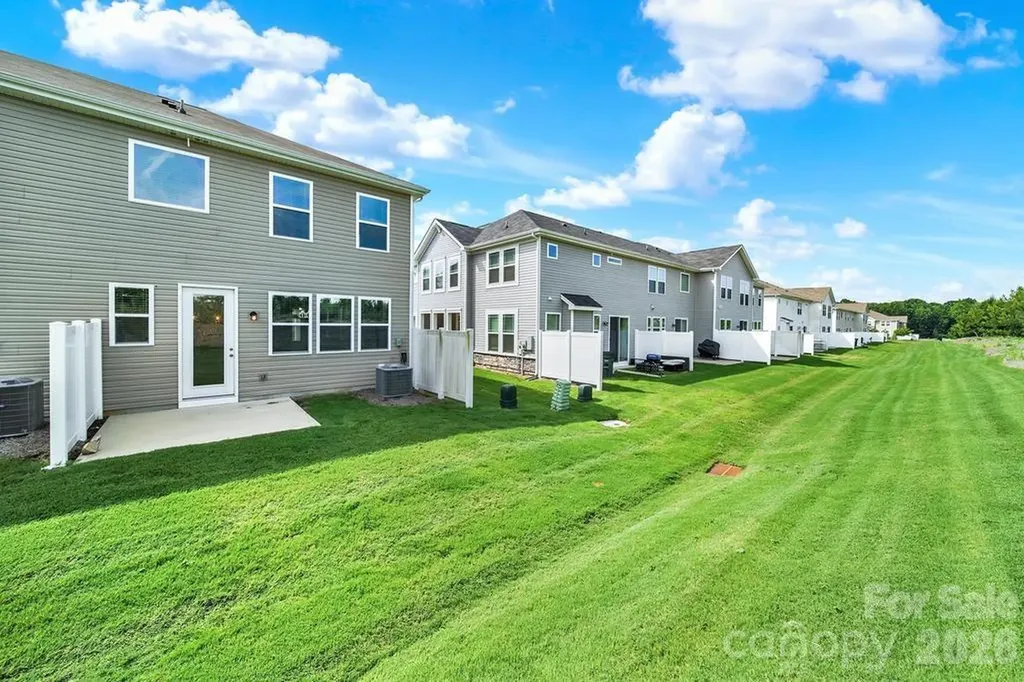 9050 Northfield Crossing Drive Charlotte NC 28269